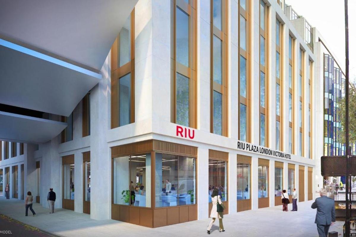 ホテル Riu Plaza London Victoria エクステリア 写真